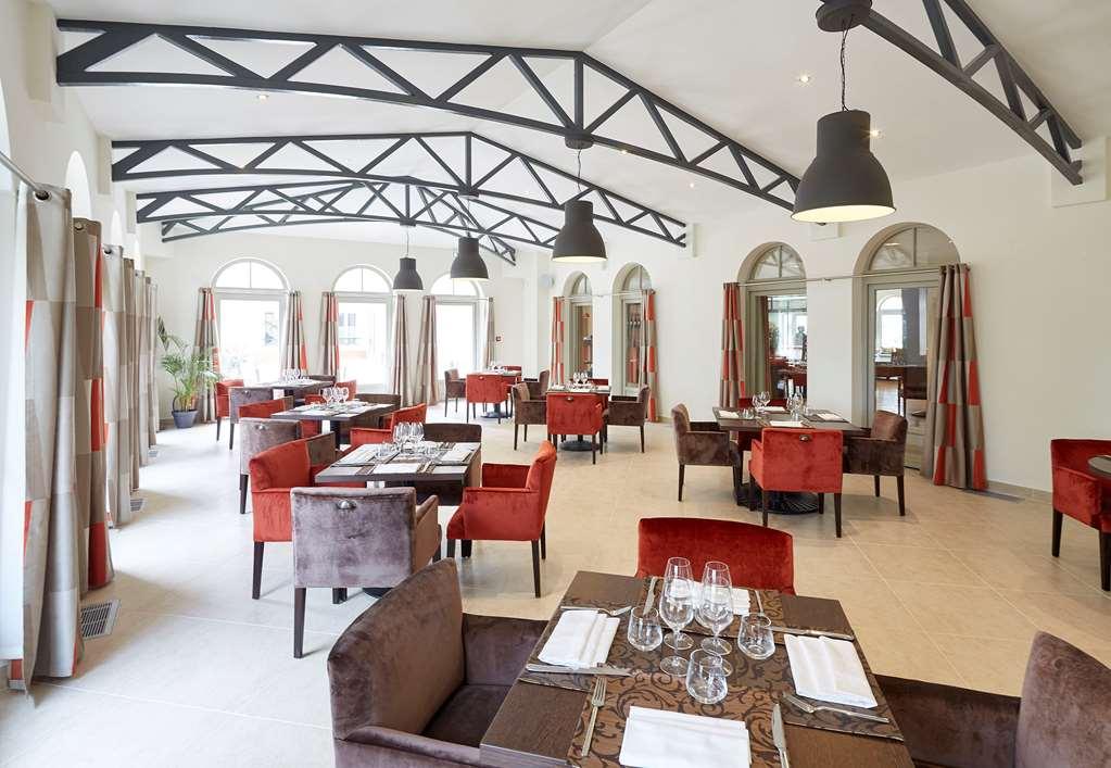 Mercure Maintenon Εστιατόριο φωτογραφία