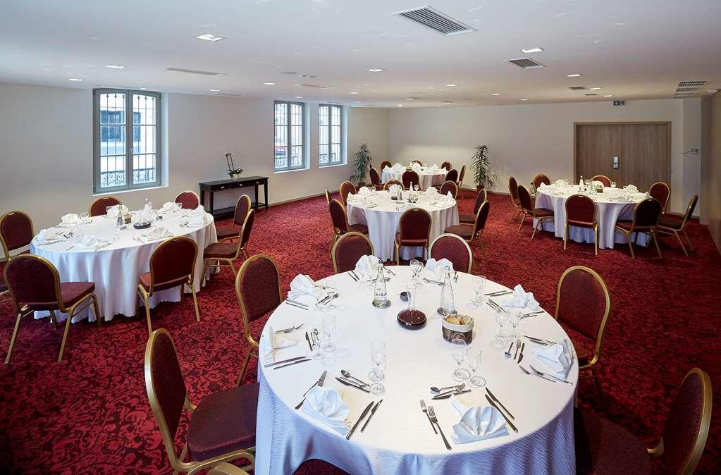 Mercure Maintenon Εστιατόριο φωτογραφία