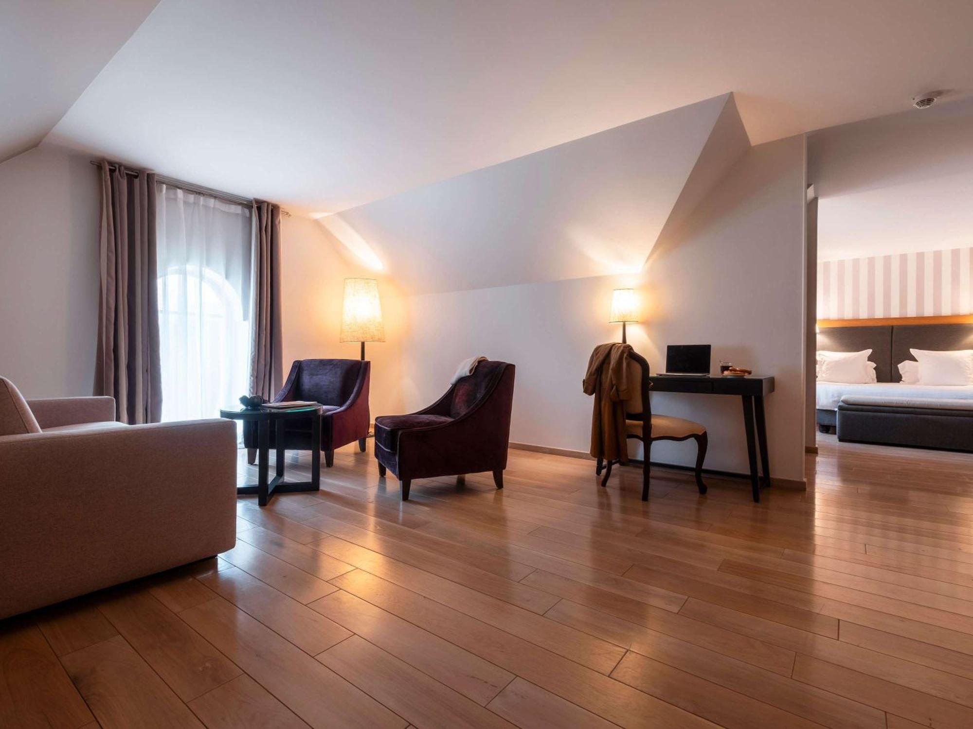 Mercure Maintenon Εξωτερικό φωτογραφία